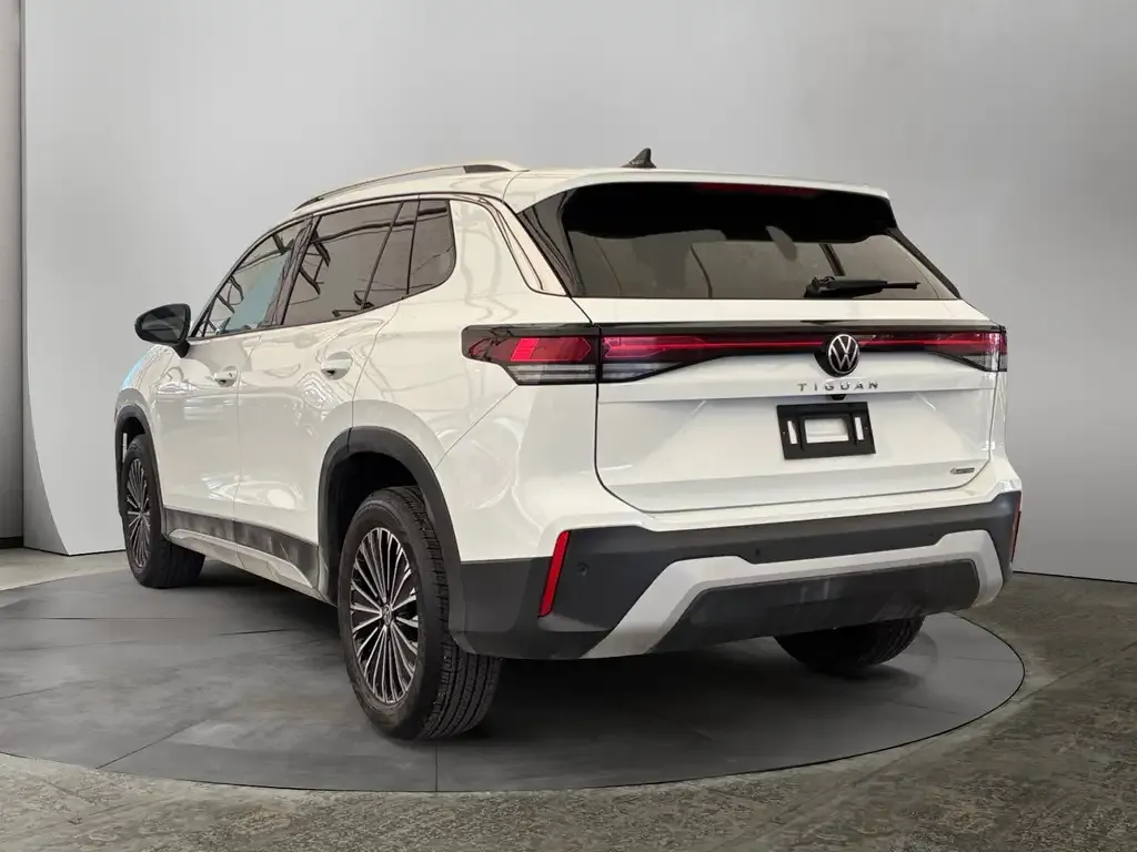 Volkswagen Tiguan 2026 photo 3