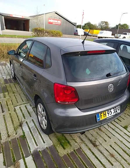 Volkswagen Polo 2011 photo 3