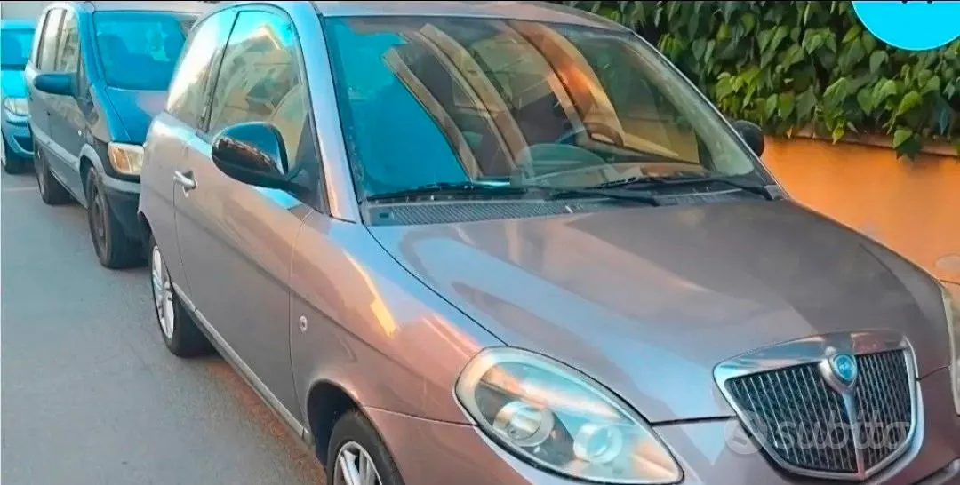 Lancia Ypsilon 2011 photo 3
