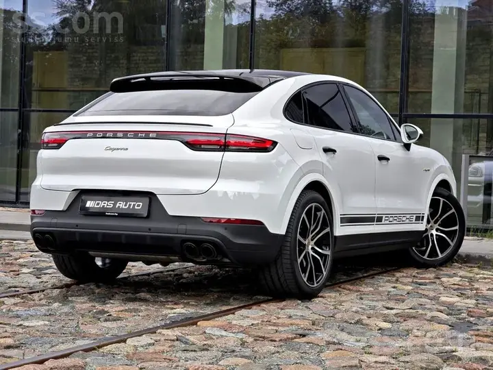 Porsche Cayenne 2022 photo 3
