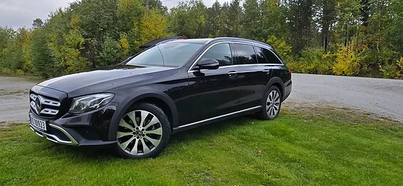 Mercedes-Benz E220 D