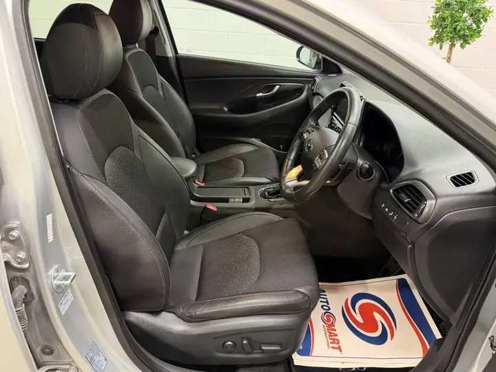 Hyundai I30 2018 photo 2