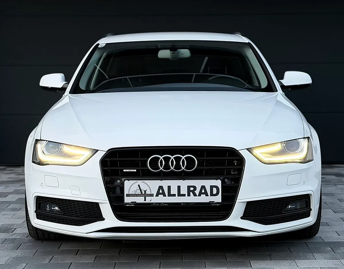 Audi A4 2014 photo 2