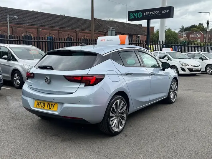 Vauxhall Astra 2019 photo 5