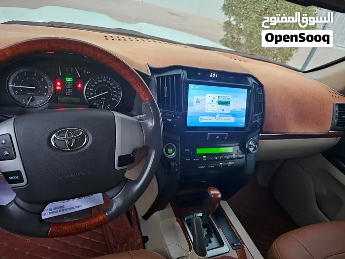 Toyota Land Cruiser 2012 photo 3