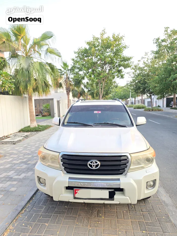 Toyota Land Cruiser 2012 photo 5