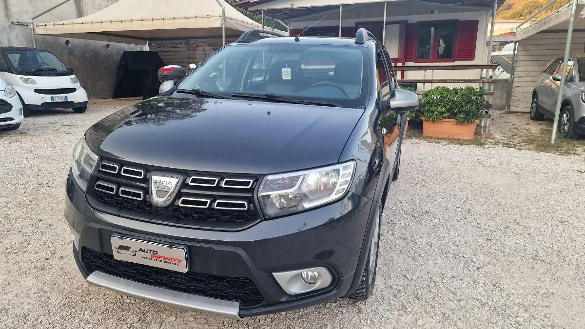 Dacia Sandero Stepway 2017 photo 2