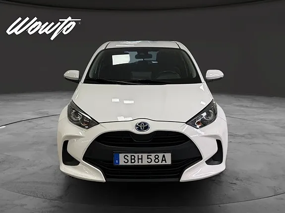 Toyota Yaris 2021 photo 2