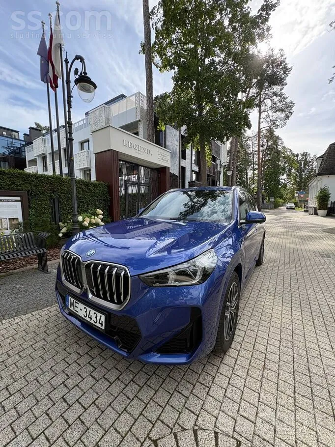 BMW X1 2023 photo 2