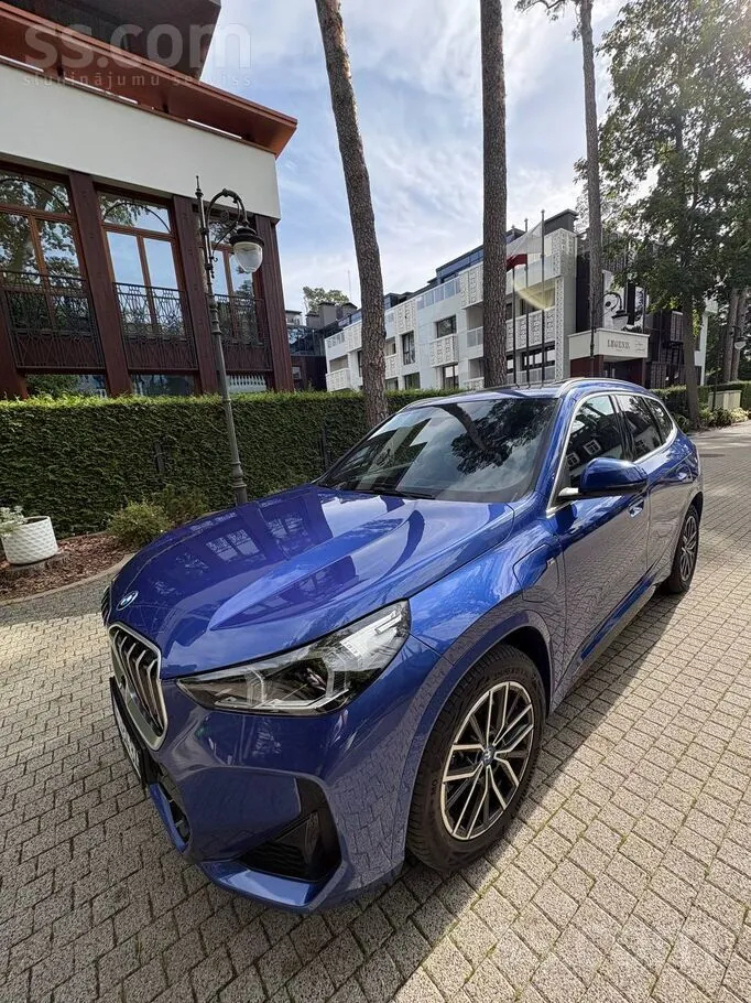 BMW X1 2023 photo 4