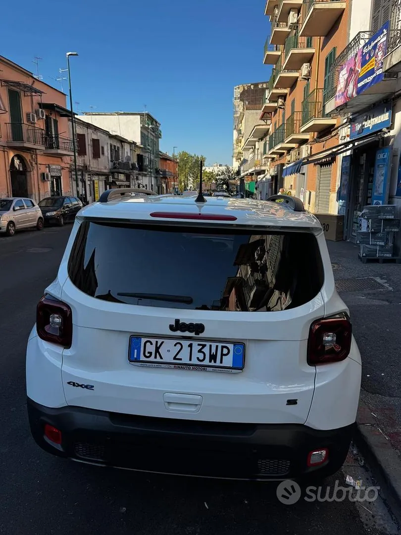 Jeep Renegade 2022 photo 2
