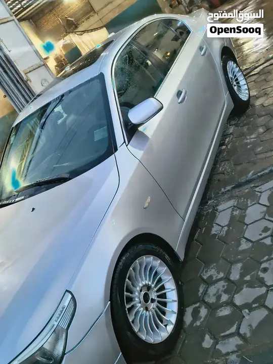 BMW E60 2007 photo 2