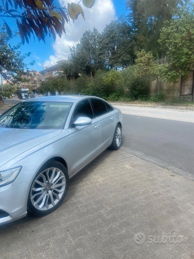 Audi A6 2011 photo 2