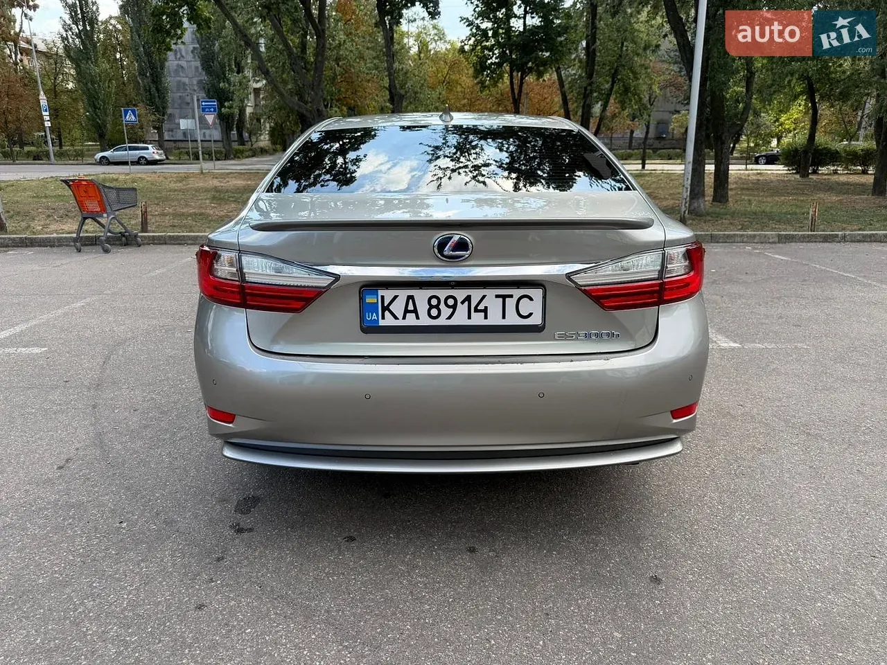 Lexus Es 2016 photo 2