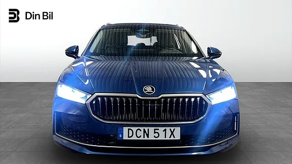 Skoda Superb 2025 photo 4