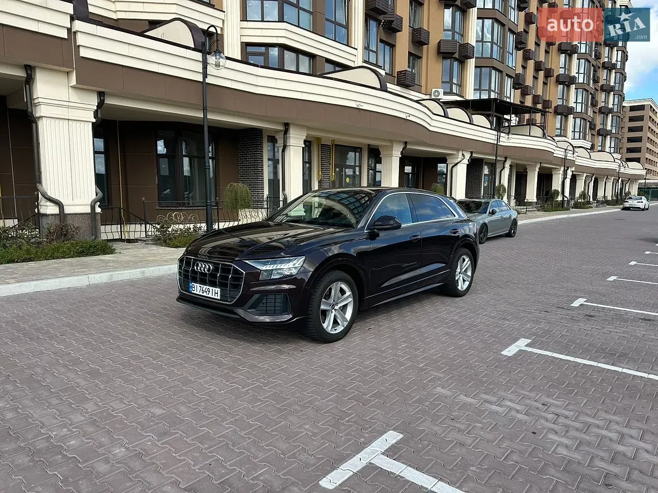 Audi Q8 2021 photo 2