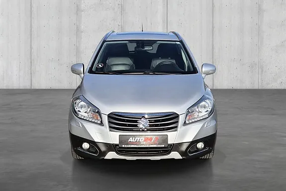 Suzuki Sx4 S-Cross 2015 photo 4