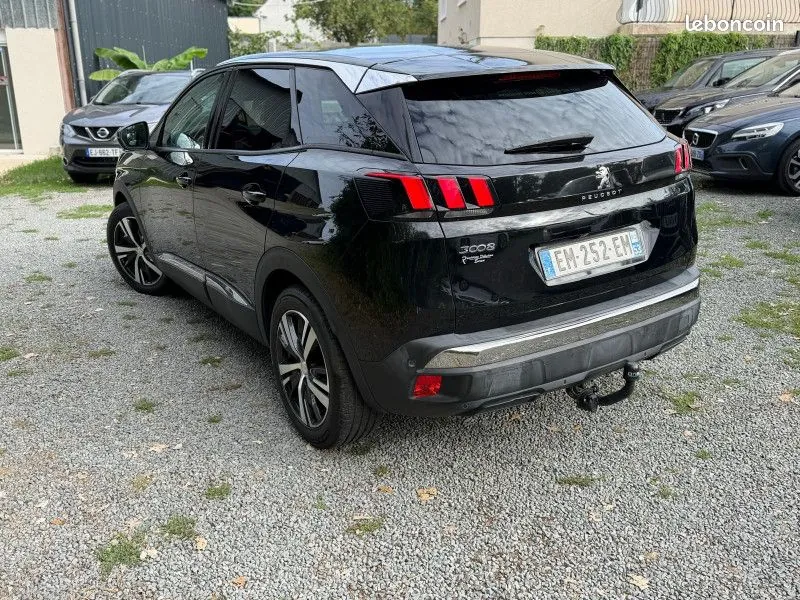 Peugeot 3008 2017 photo 3
