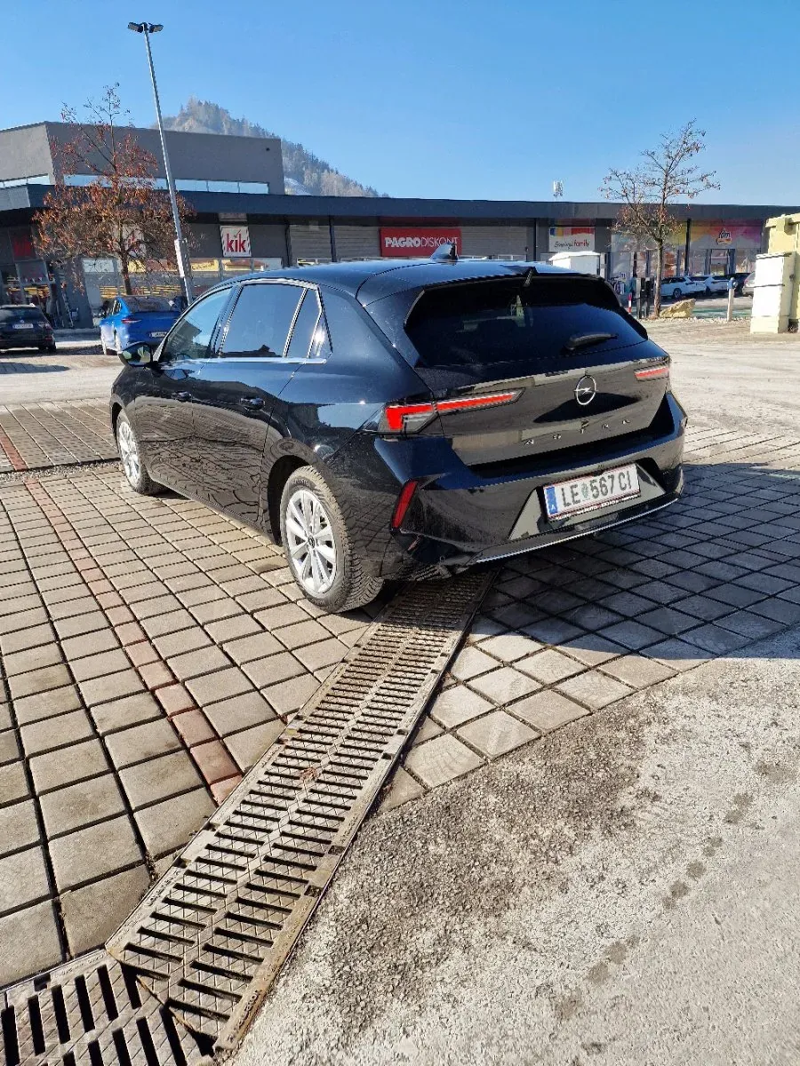 Opel Astra 2022 photo 3