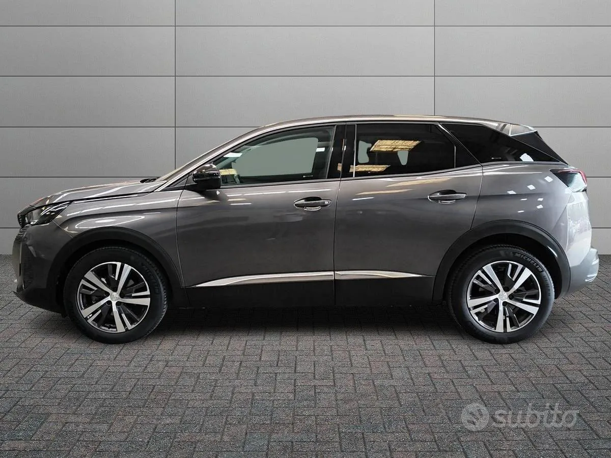 Peugeot 3008 2022 photo 2