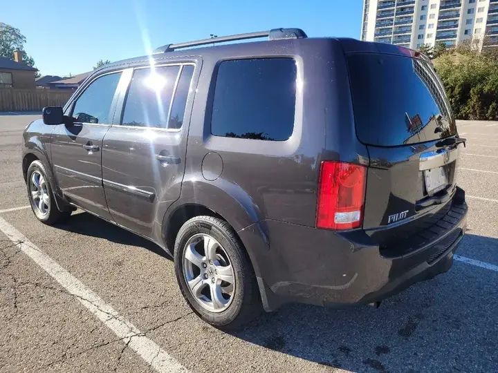 Honda Pilot 2012 photo 4