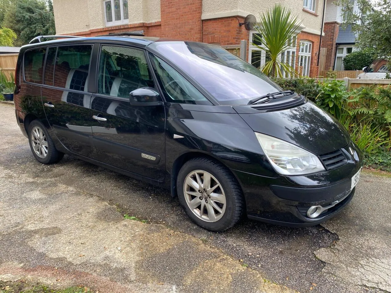 Renault Grand Espace 2010 photo 2