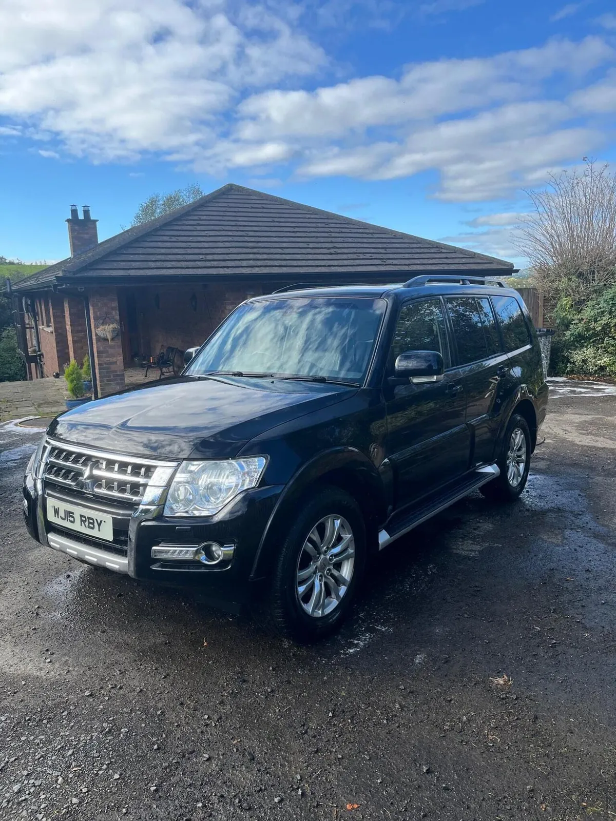 Mitsubishi Shogun 2015 photo 5