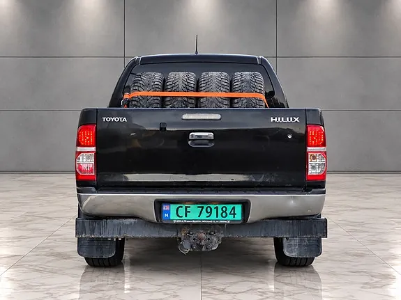 Toyota Hilux 2015 photo 4