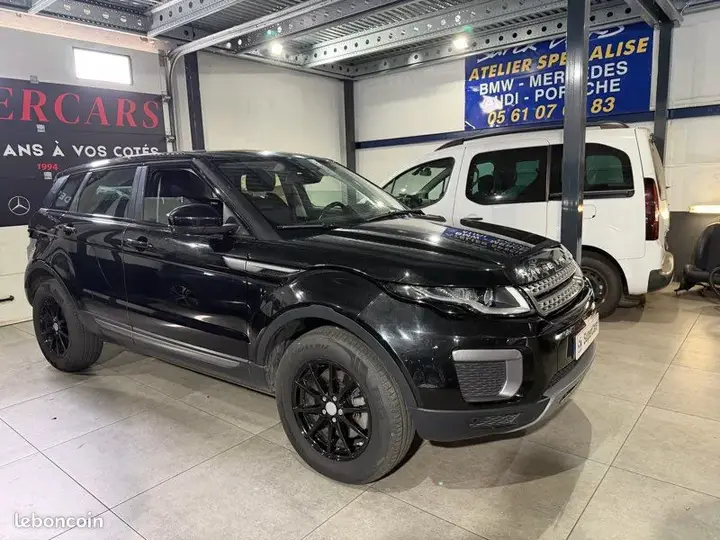 Land Rover Range Rover Evoque 2017 photo 3