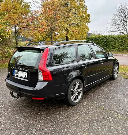 Volvo V50 2011 photo 4