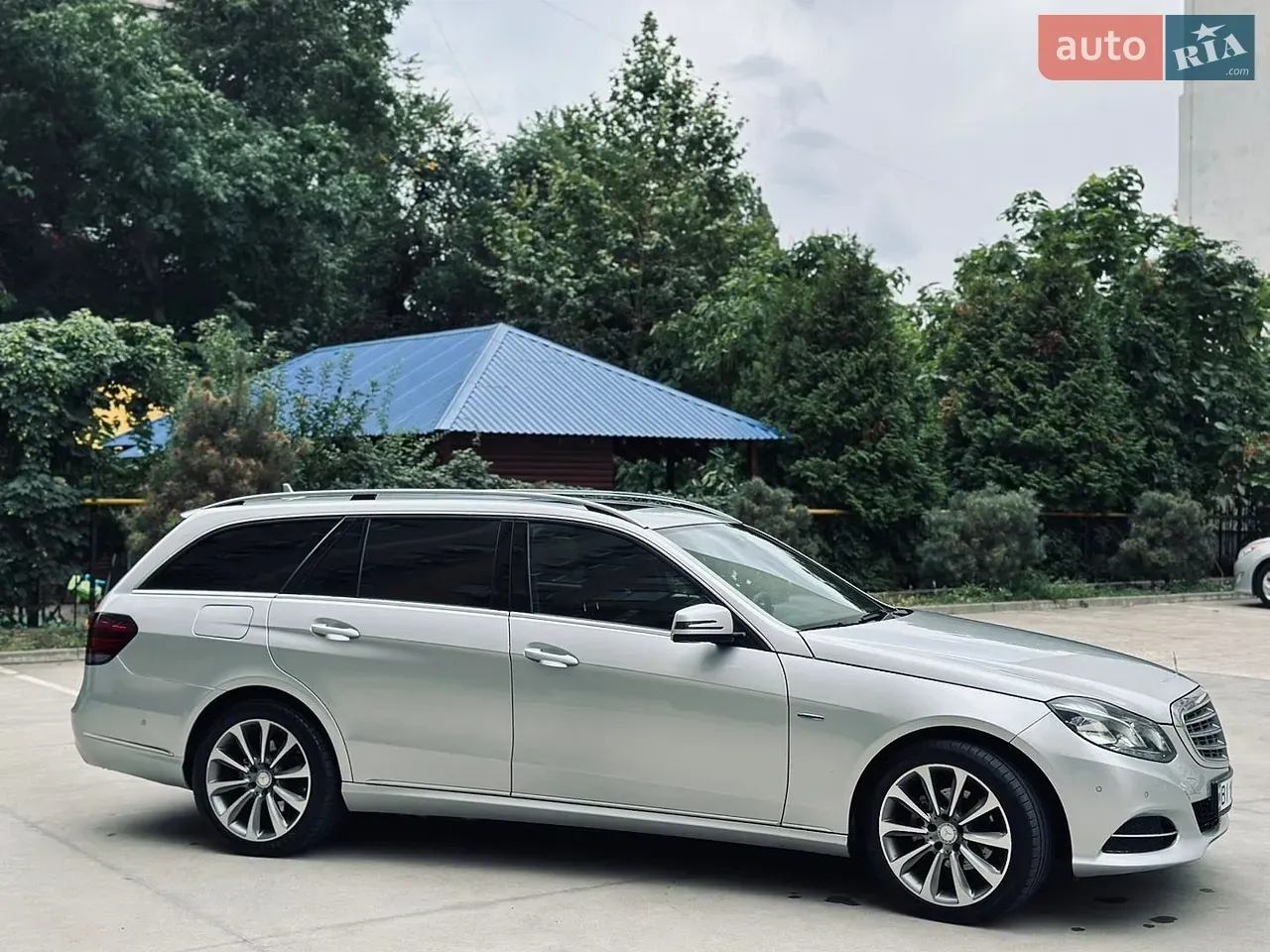 Mercedes-Benz E-Class 2015 photo 4