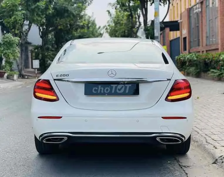 Mercedes-Benz E-Class 2019 photo 4