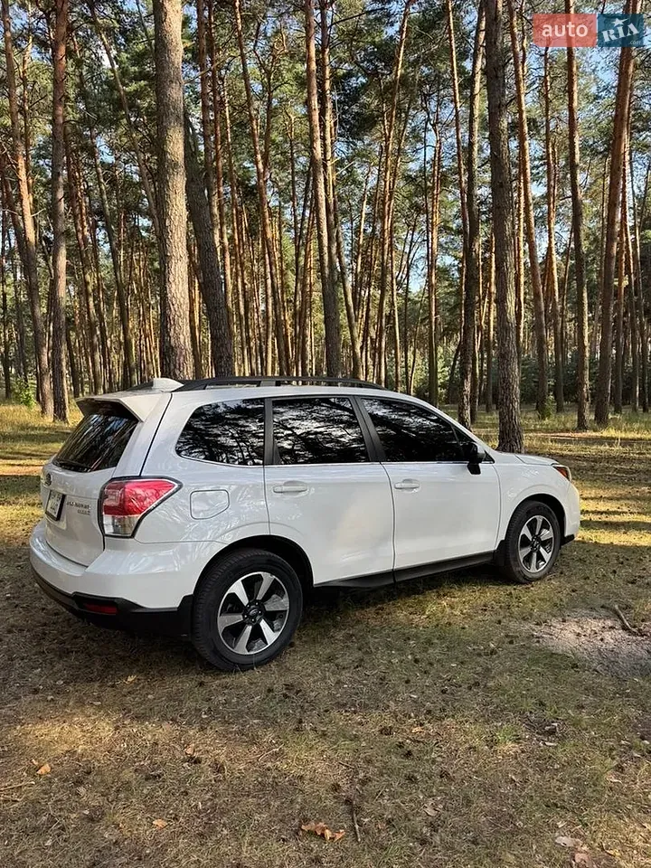 Subaru Forester 2017 photo 3