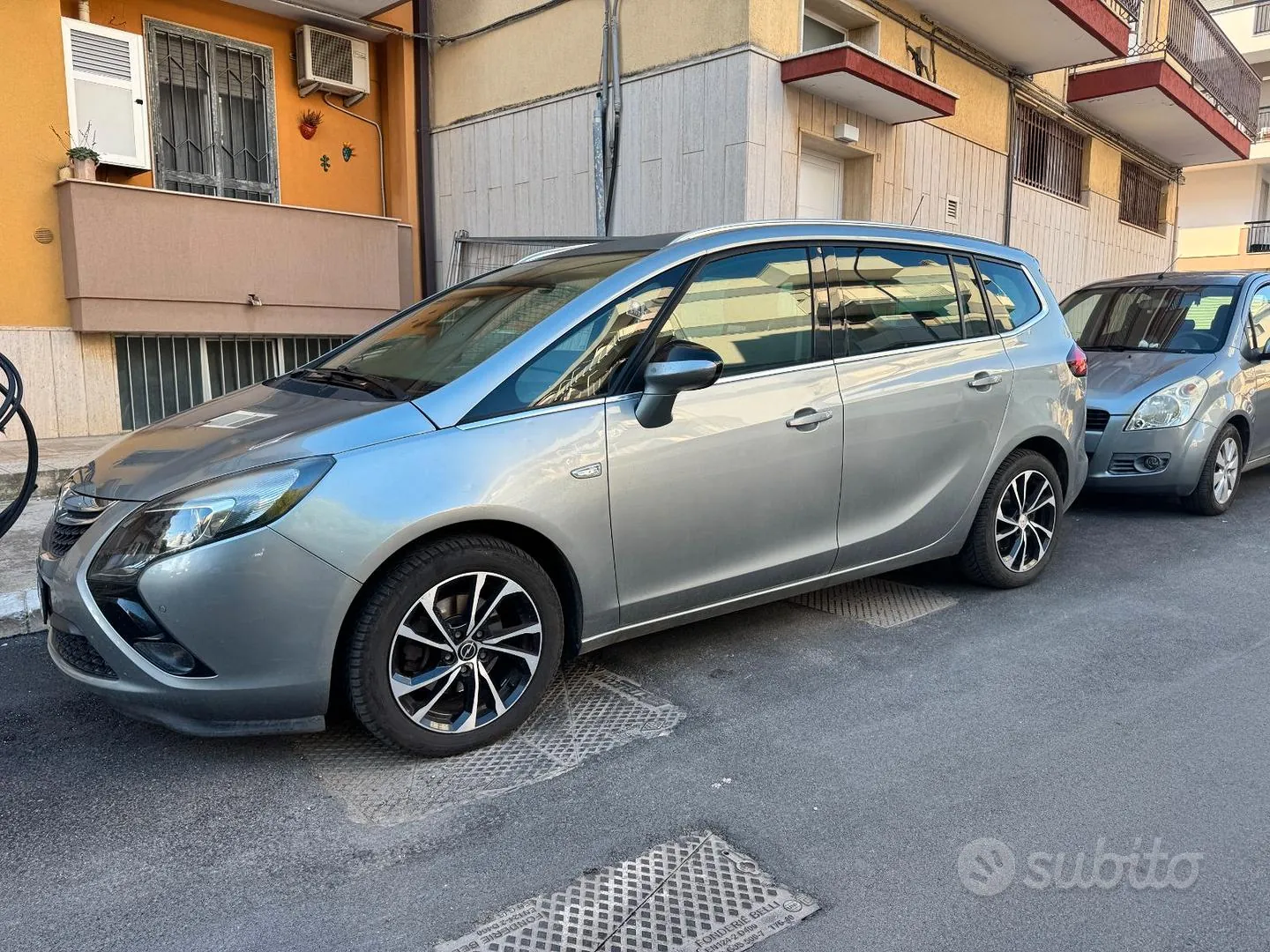 Opel Zafira Tourer 2013 photo 4