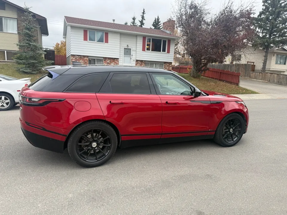 Land Rover Range Rover Velar 2018 photo 2