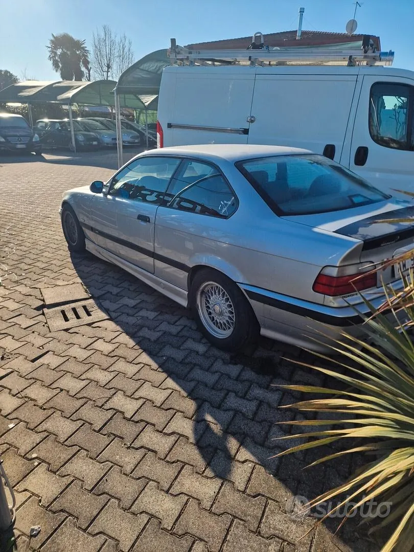 BMW 320I 1996 photo 3