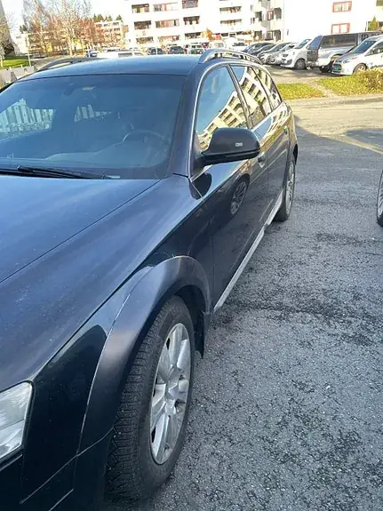 Audi A6 Allroad 2011 photo 3