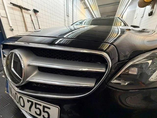 Mercedes-Benz E 250