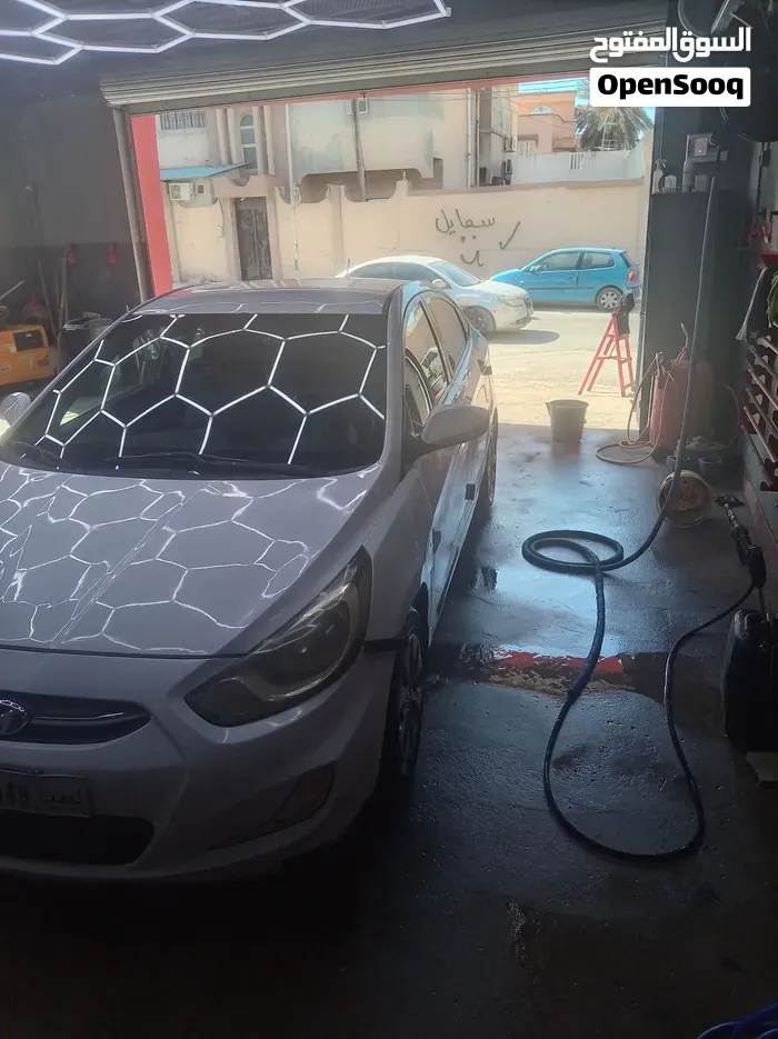 Hyundai Accent 2015 photo 2