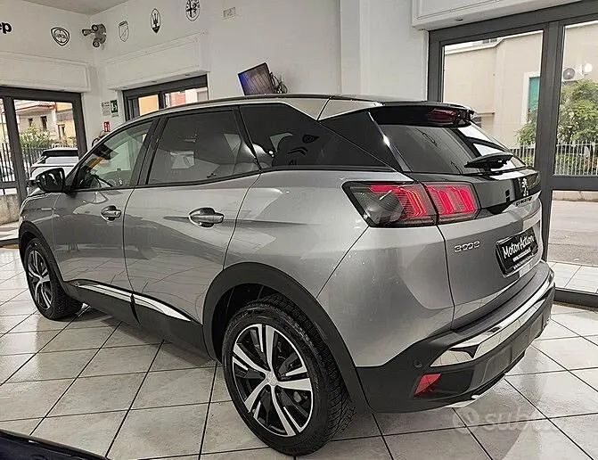 Peugeot 3008 2022 photo 5
