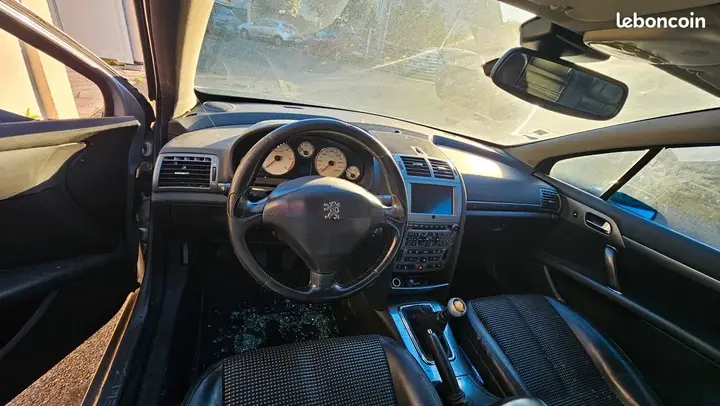Peugeot 407 2004 photo 3