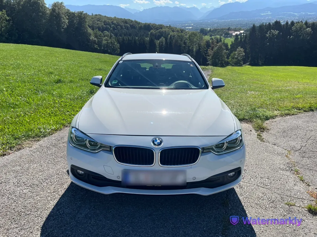 BMW 3 Series 2018 photo 3
