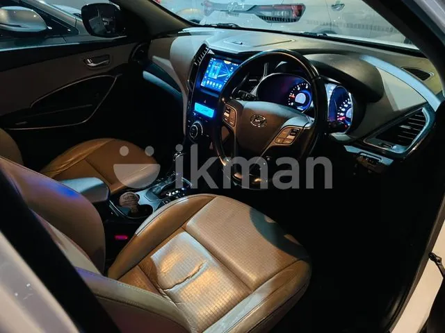 Hyundai Santa Fe 2013 photo 3