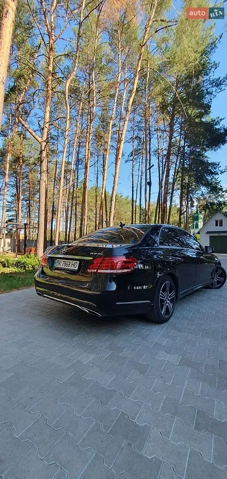 Mercedes-Benz E-Class 2015 photo 2
