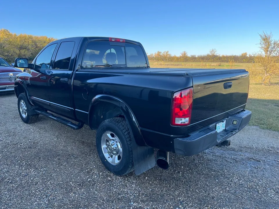 Dodge Ram 3500 2004 photo 4