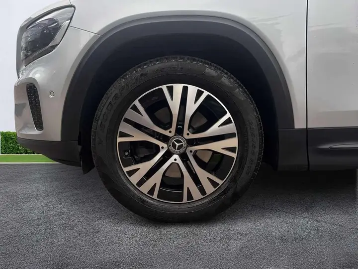 Mercedes-Benz Glb 2026 photo 5