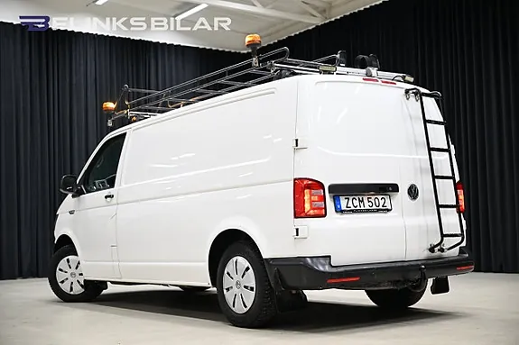 Volkswagen Transporter 2018 photo 5