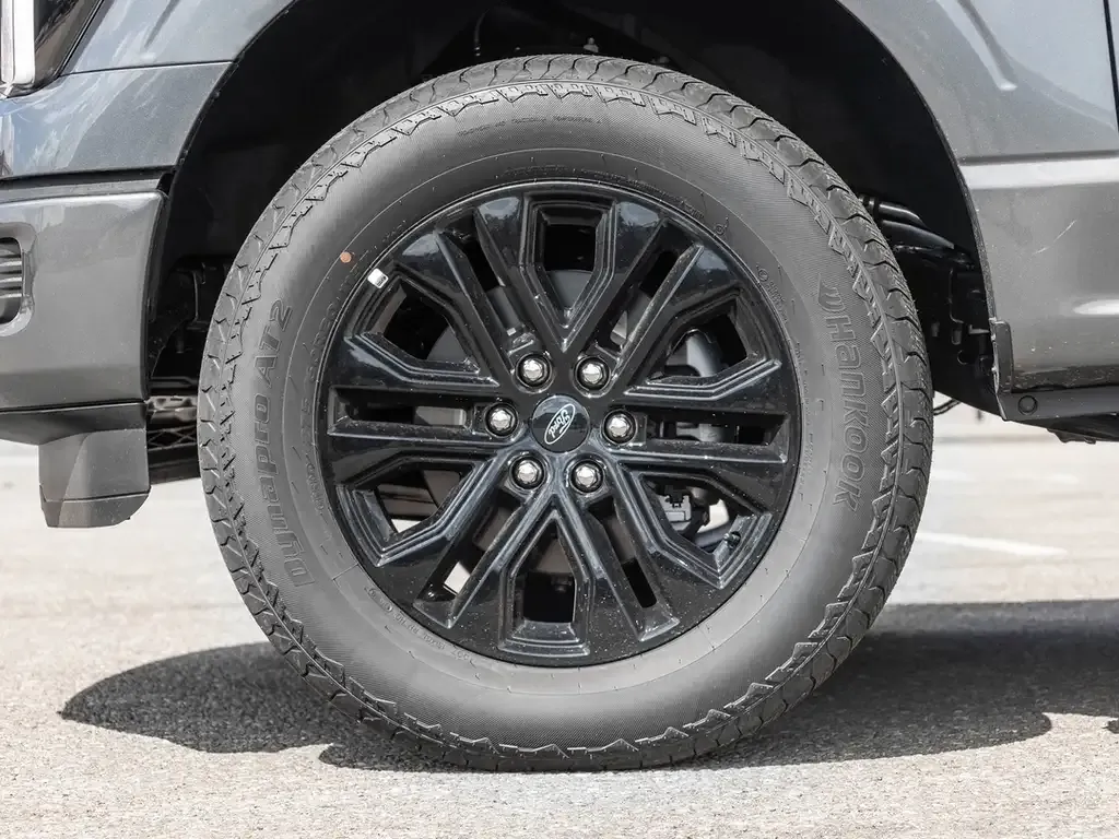 Ford F-150 Lariat 2026 photo 4