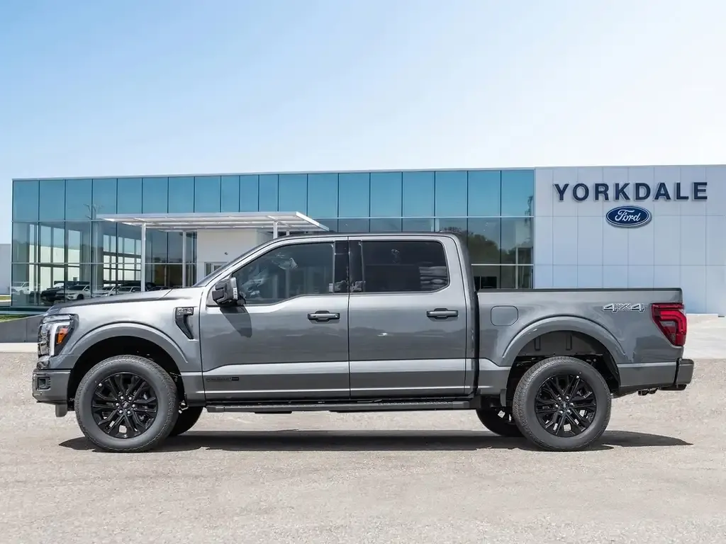 Ford F-150 Lariat 2026 photo 3