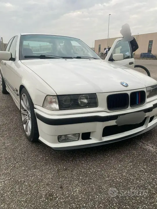 BMW E36 1991 photo 3